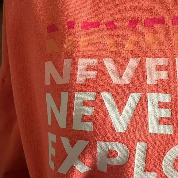 The North Face Emberglow Orange Never Stop Exploring Cropped Hooded Sweatshirt - Picture 3 of 9
